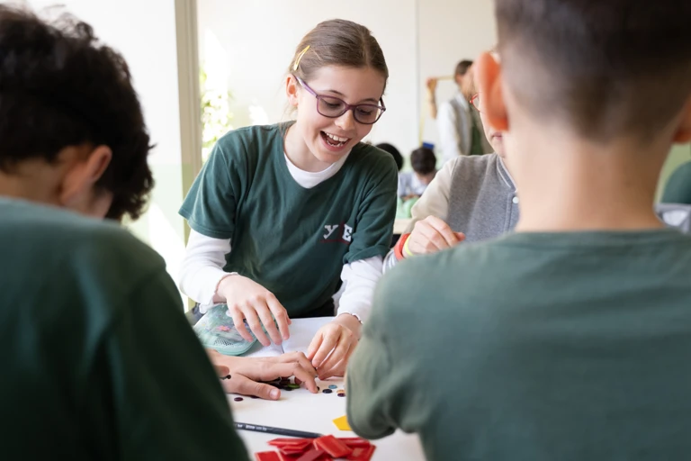 YIES School - Crescita emotiva e sociale per la Middle School